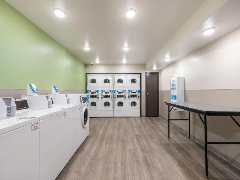 Woodspring Suites Littleton-south Denver image