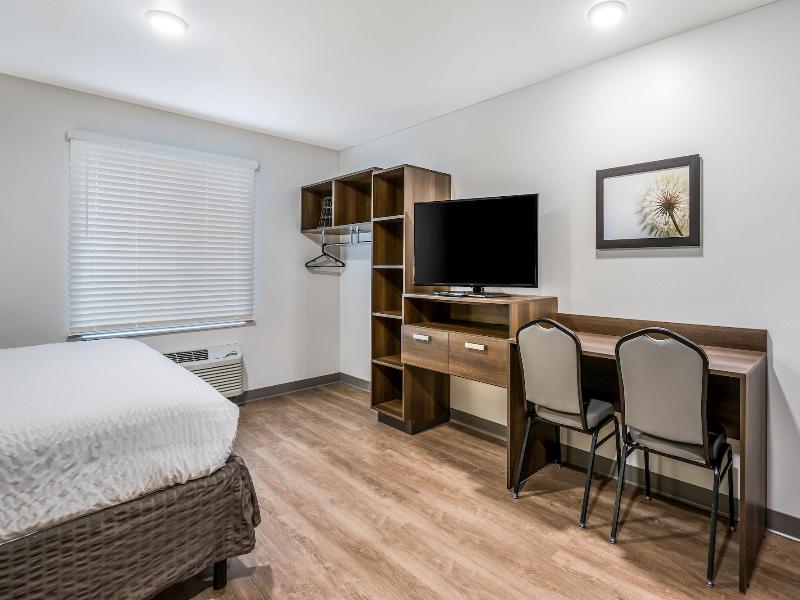 Woodspring Suites Littleton-south Denver image