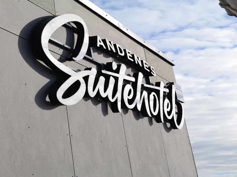 Andenes Suite Hotel — exterior view