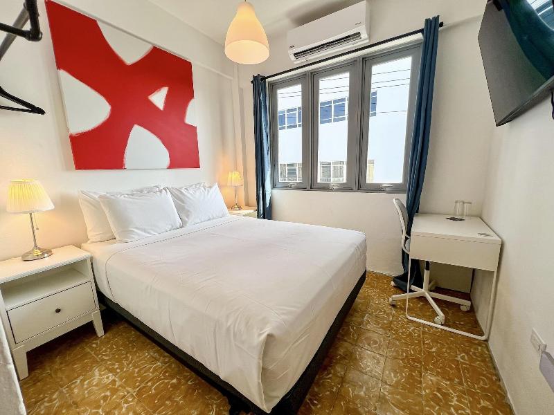 Urbana Hotel image