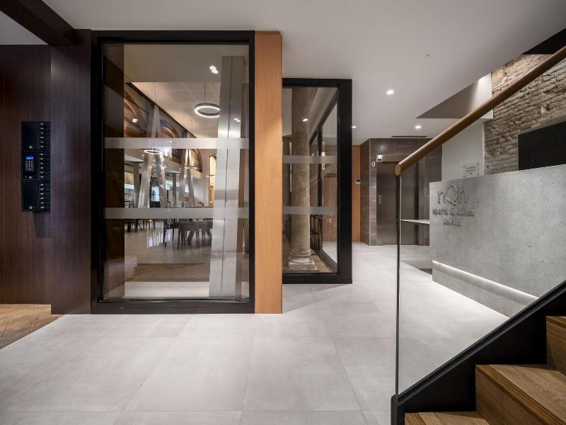 Nqn Aparts & Suites Sevilla image
