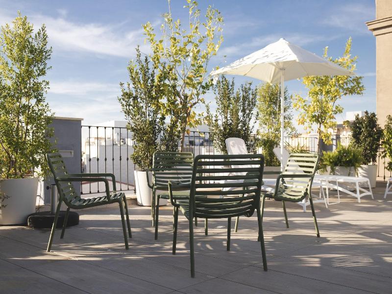 Nqn Aparts & Suites Sevilla image