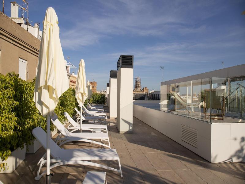Nqn Aparts & Suites Sevilla image