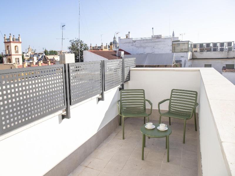 Nqn Aparts & Suites Sevilla image