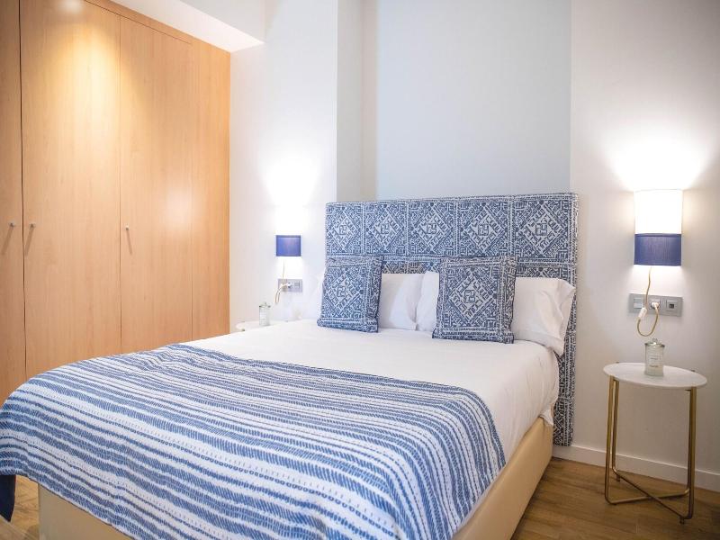 Nqn Aparts & Suites Sevilla image