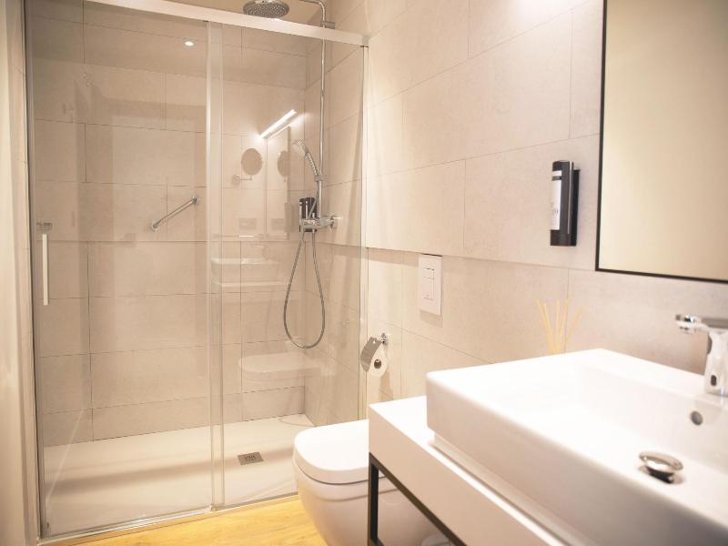 Nqn Aparts & Suites Sevilla image