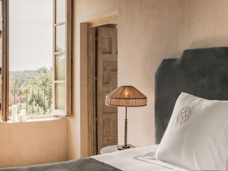 Hotel Vestige Son Vell image