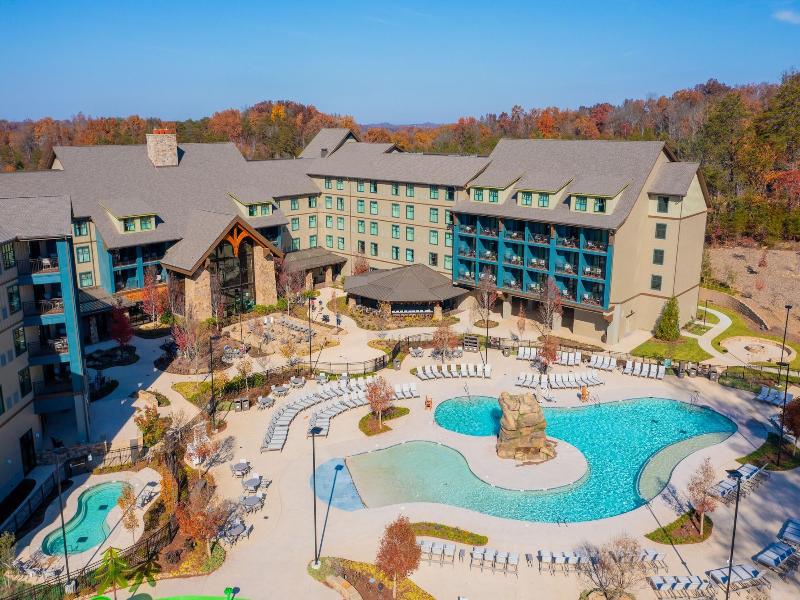 Heartsong Lodge & Resort image