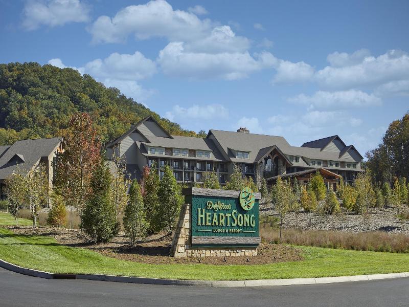 Heartsong Lodge & Resort image