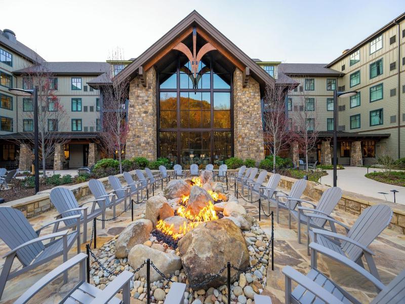 Heartsong Lodge & Resort image