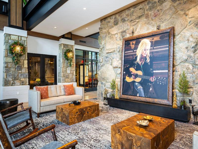 Heartsong Lodge & Resort image