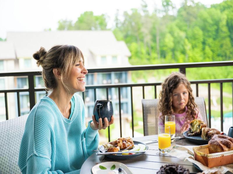 Heartsong Lodge & Resort image
