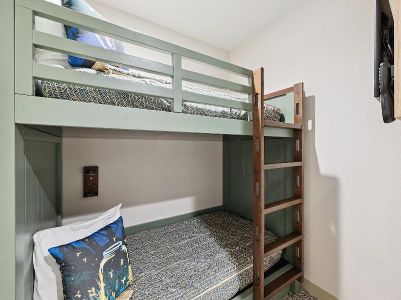 Heartsong Lodge & Resort image