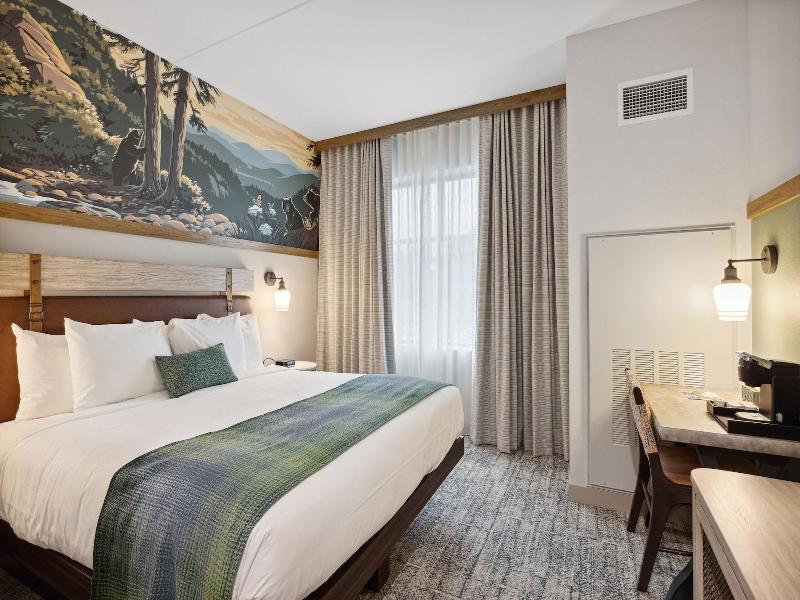 Heartsong Lodge & Resort image