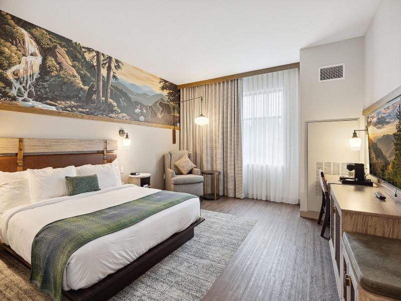 Heartsong Lodge & Resort image
