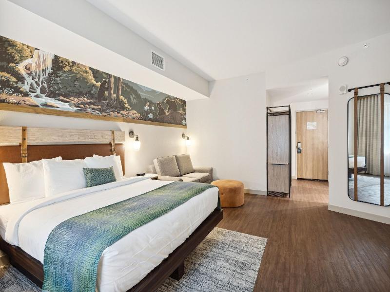 Heartsong Lodge & Resort image