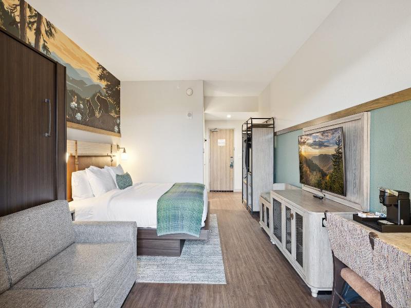 Heartsong Lodge & Resort image