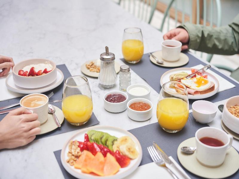 Bromelia Hotel Boutique image