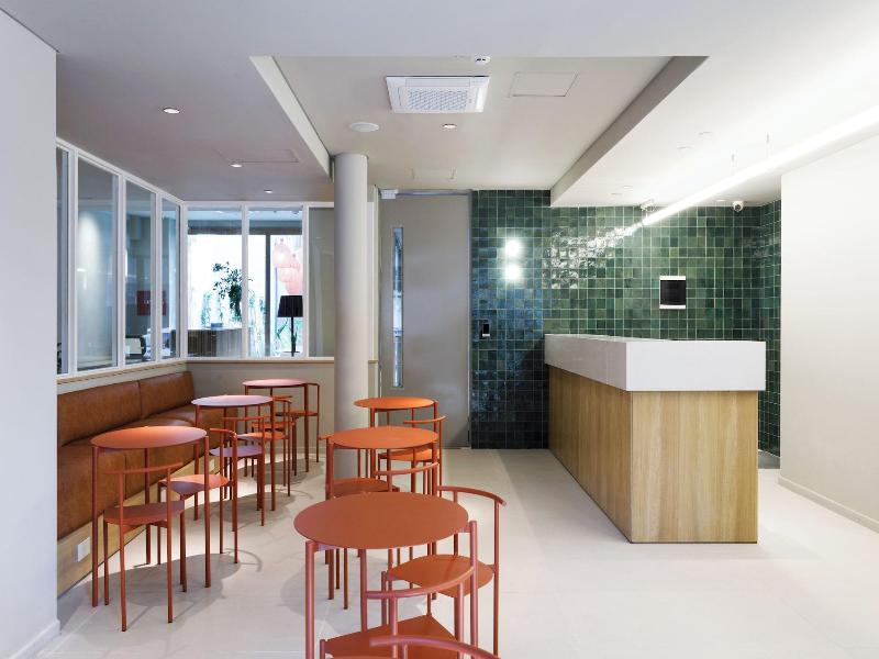 Bromelia Hotel Boutique image