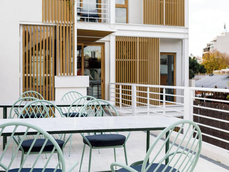 Bromelia Hotel Boutique image