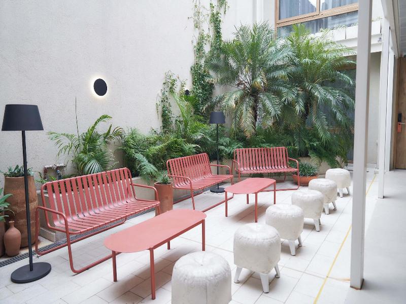 Bromelia Hotel Boutique image