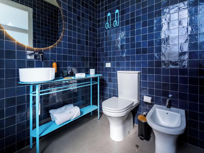 Bromelia Hotel Boutique image