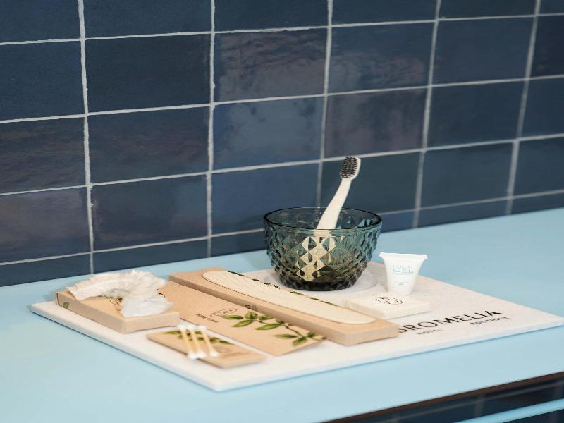 Bromelia Hotel Boutique image