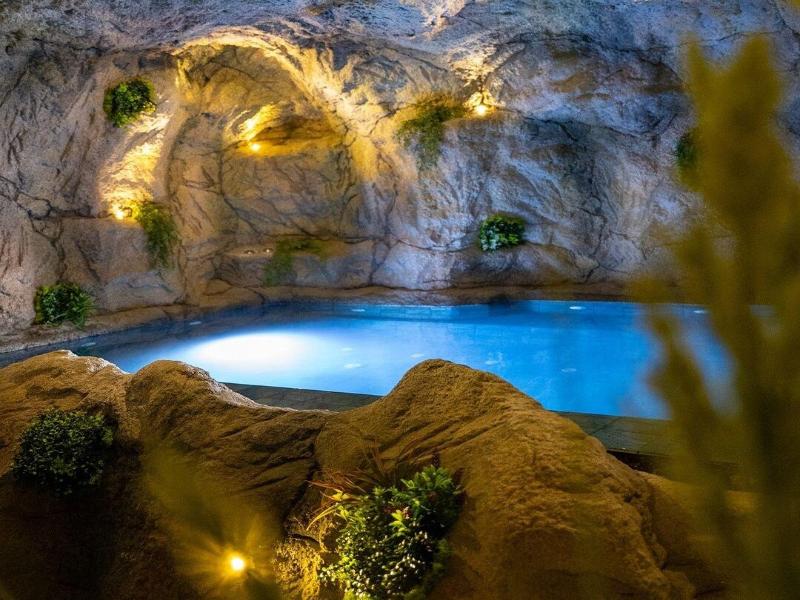 Damare Resort & Spa image