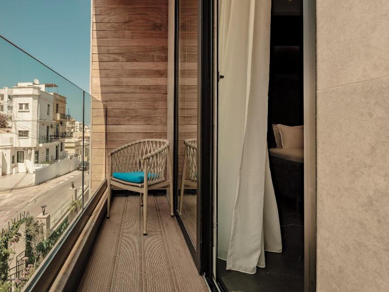 Damare Resort & Spa image