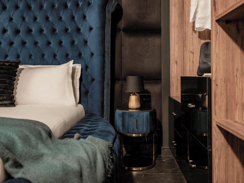 Damare Resort & Spa image