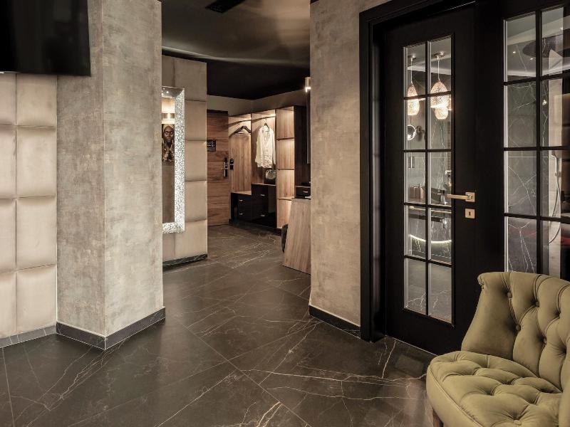 Damare Resort & Spa image