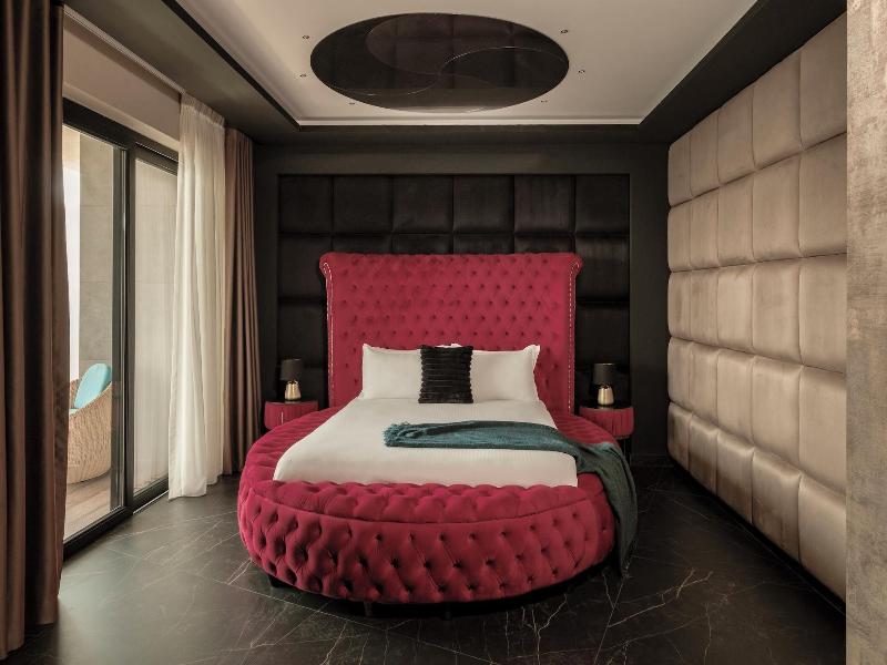 Damare Resort & Spa image