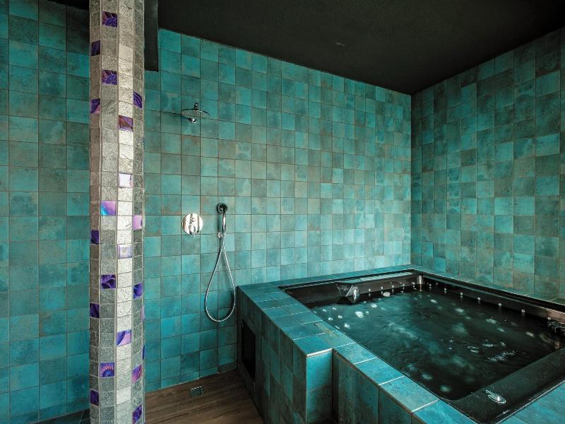 Damare Resort & Spa image