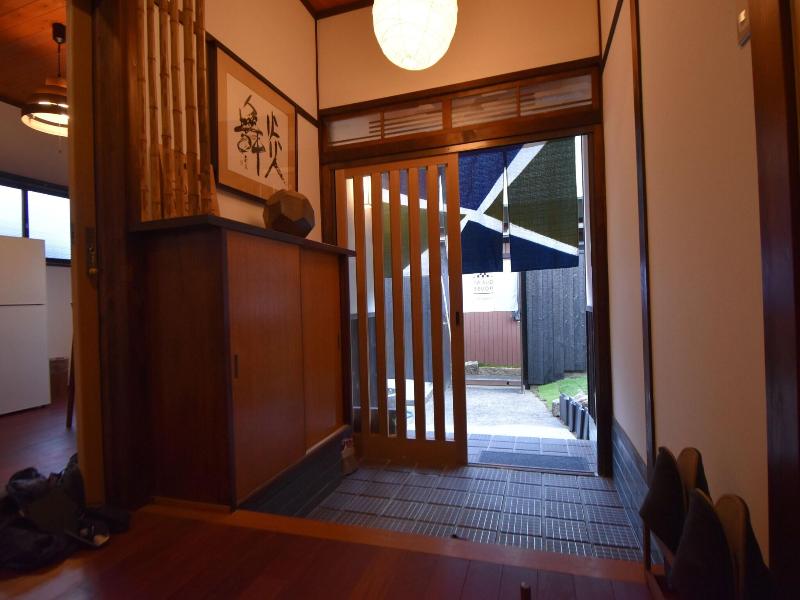 Quaint House Naoshima image