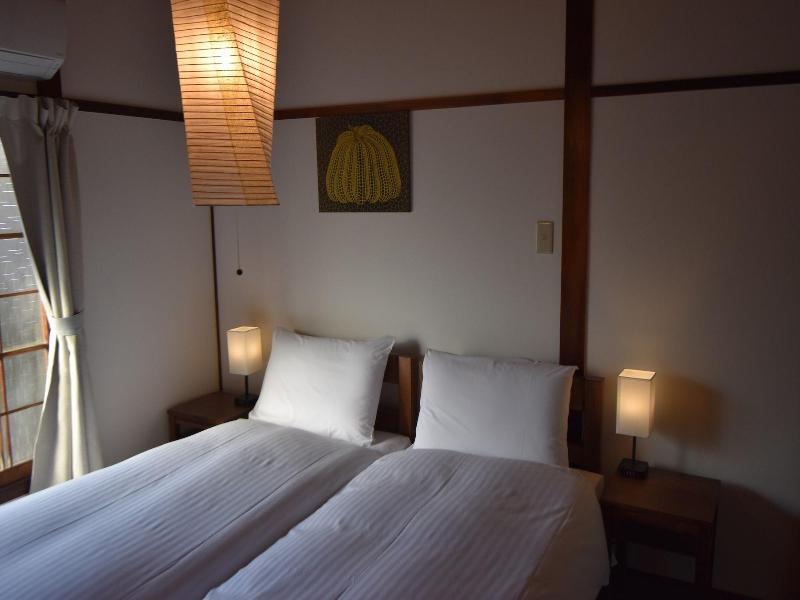 Quaint House Naoshima image