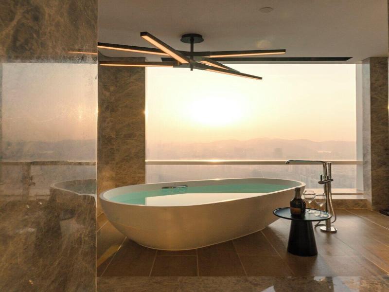 Mandarin Oriental, Shenzhen image