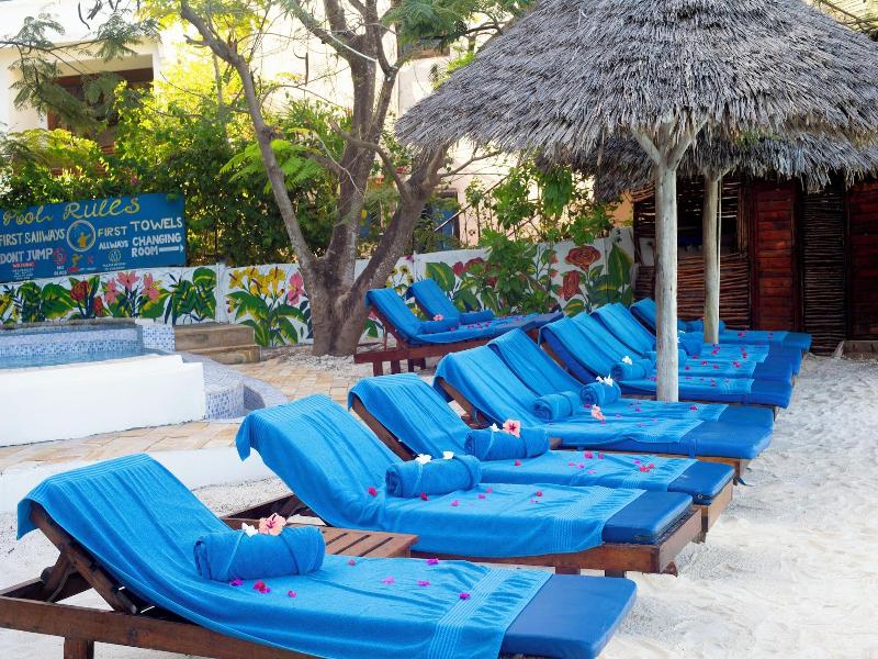 Double A Nungwi Beach Hotel image
