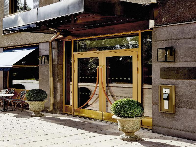 Villa Dahlia image