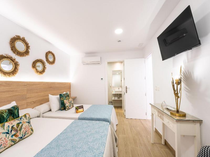 Hostal Romerito image