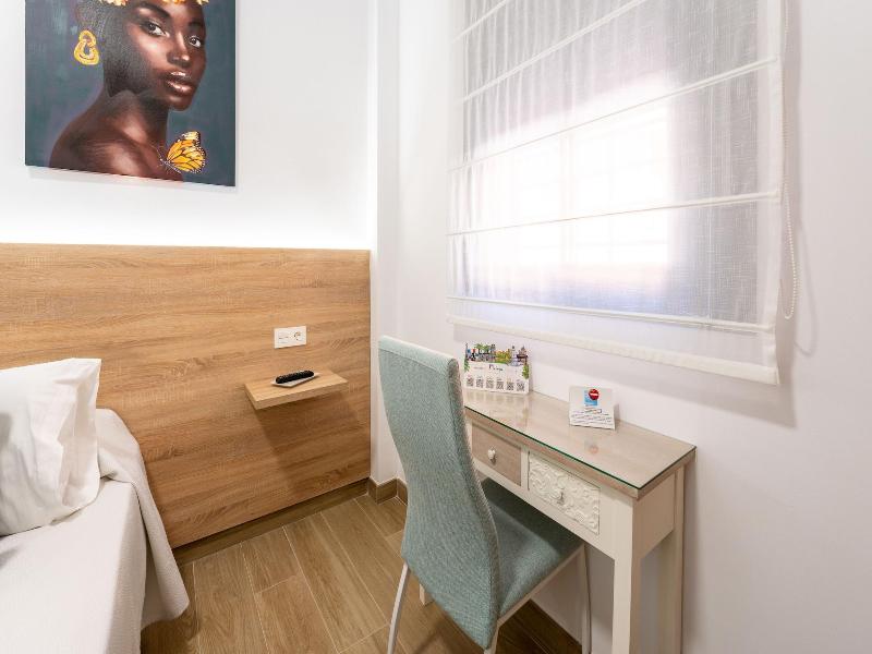 Hostal Romerito image