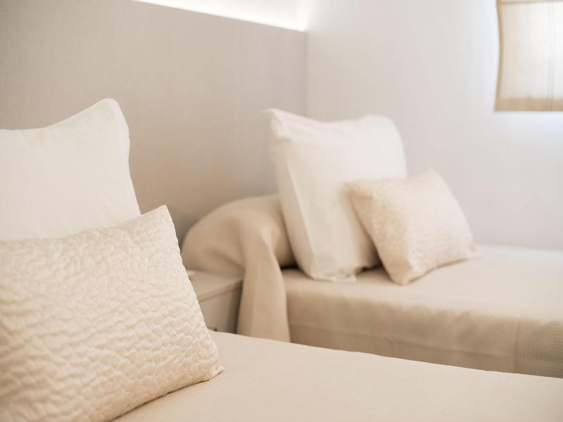 Hostal Romerito image