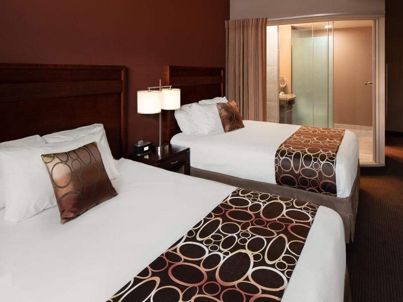 Riverside Casino & Golf Resort image