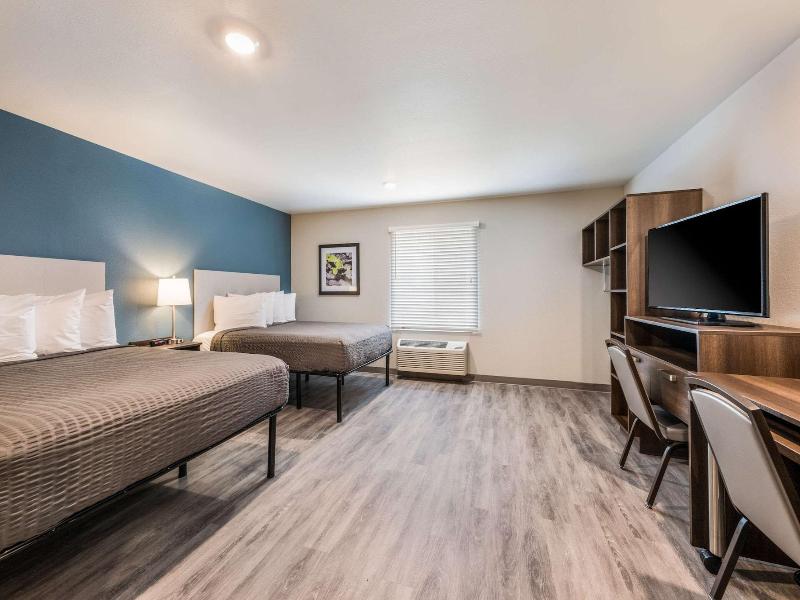 Woodspring Suites Linden image