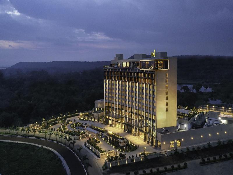 Taj Lakefront Bhopal image