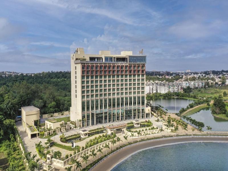 Taj Lakefront Bhopal image