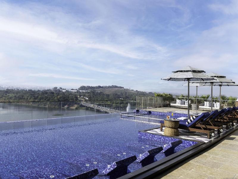 Taj Lakefront Bhopal image