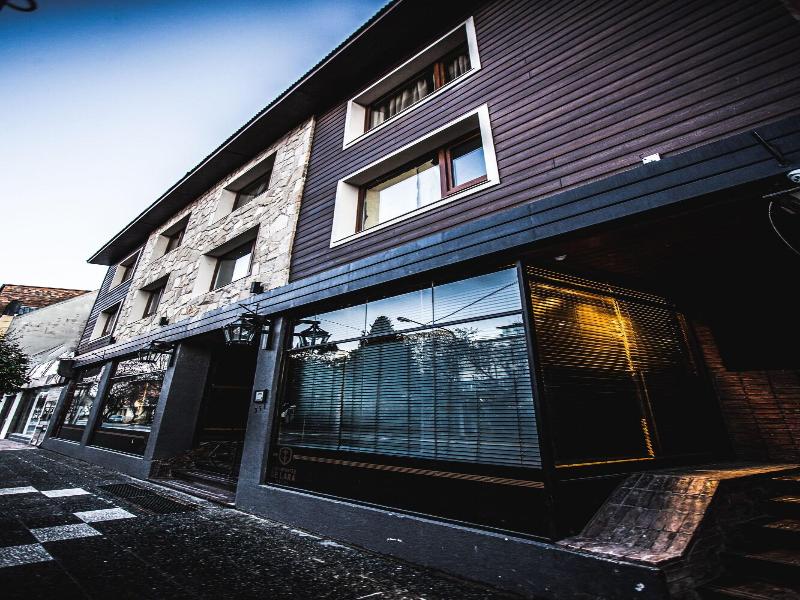 Hotel Ecomax image