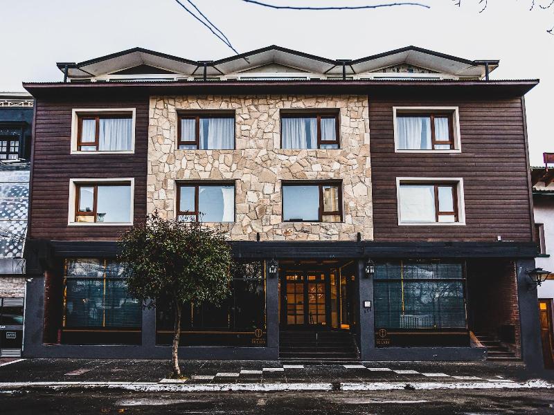 Hotel Ecomax image