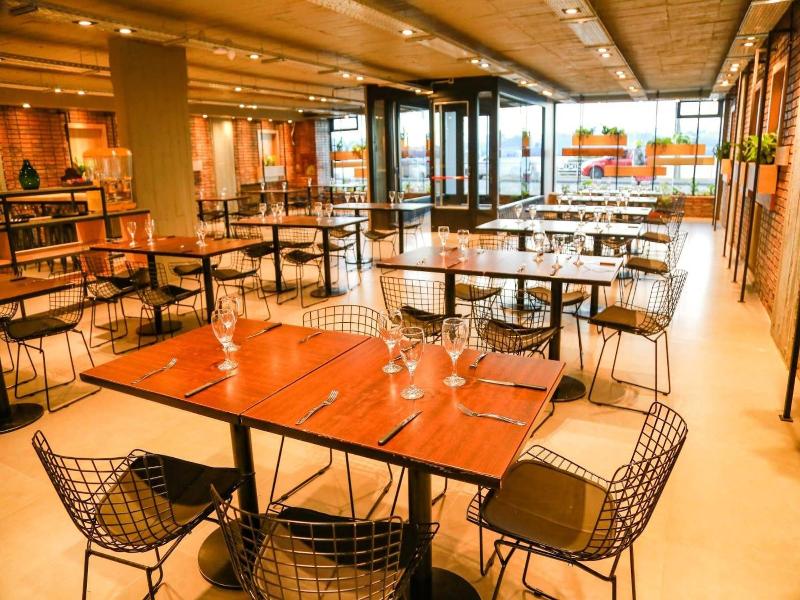 Hotel Ecomax image
