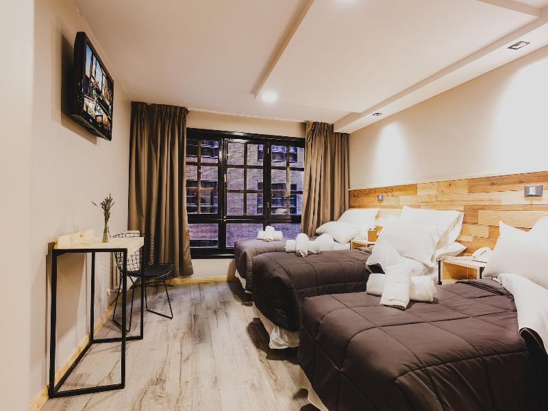 Hotel Ecomax image